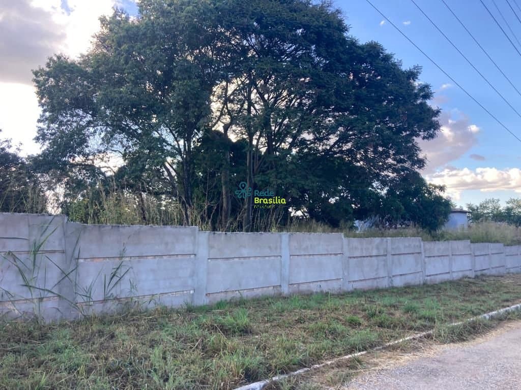Imagem da propriedade CO8106 2