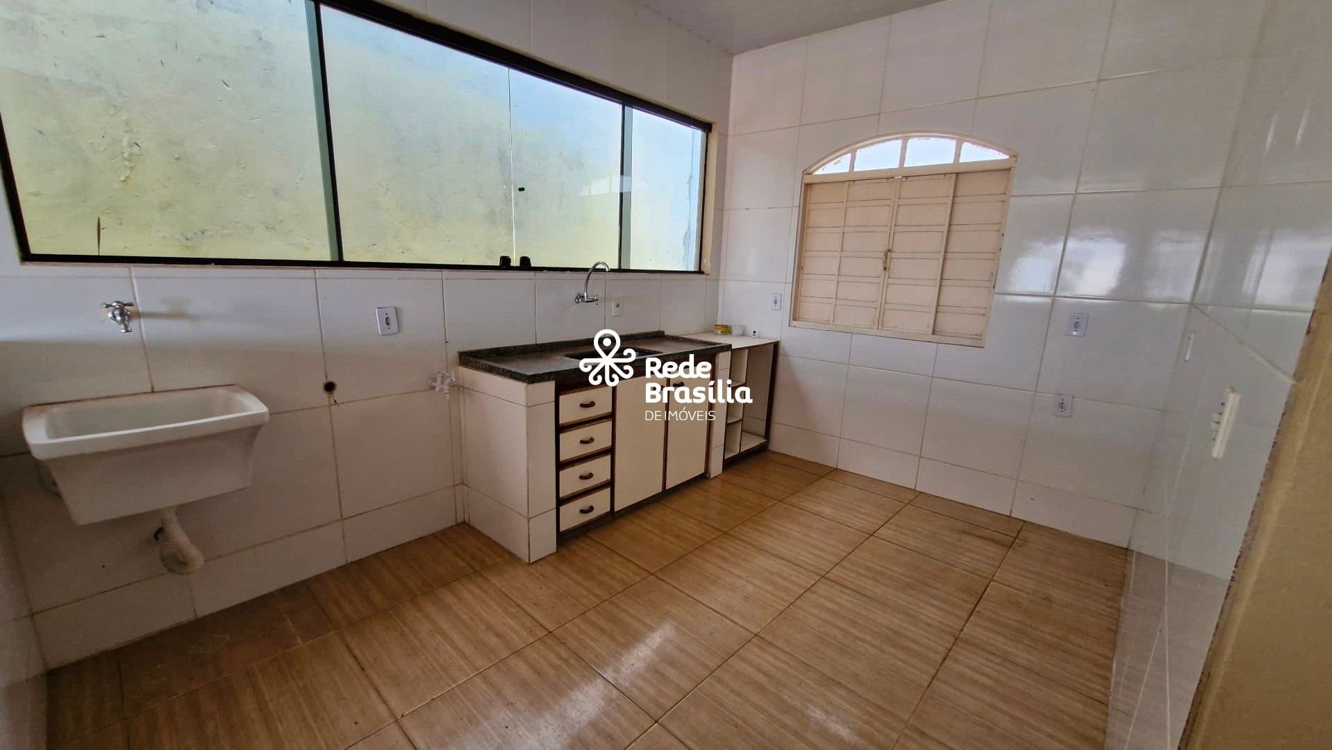 Imagem da propriedade PD3089 16