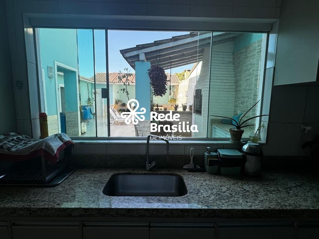 Imagem da propriedade TH28400 16