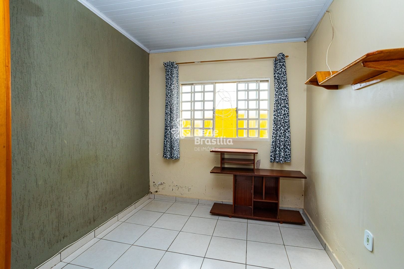 Imagem da propriedade UB1410 7