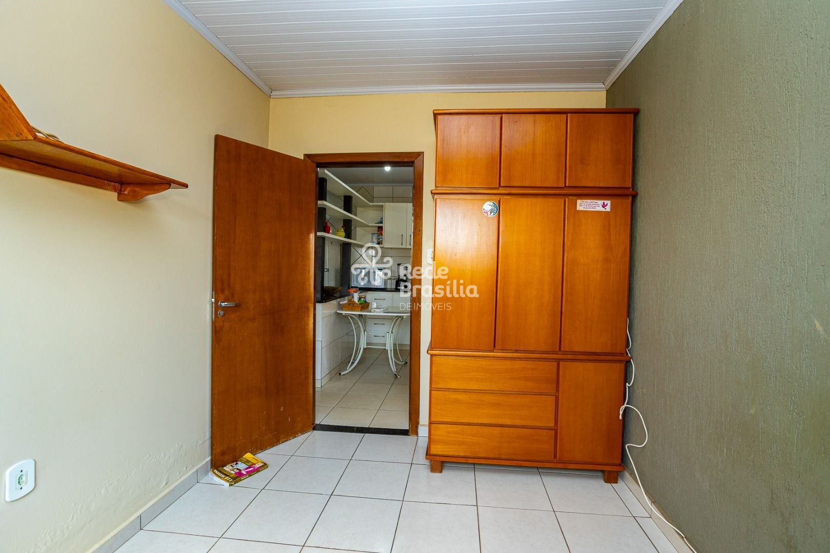 Imagem da propriedade UB1410 17