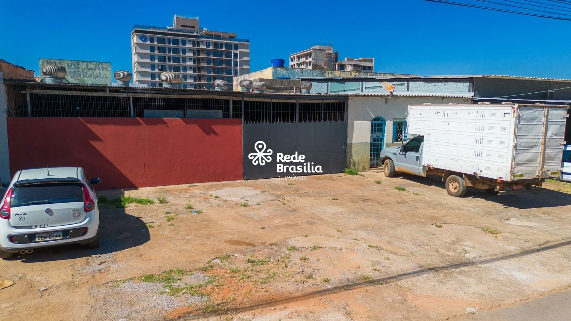 Imagem da propriedade UB563 6