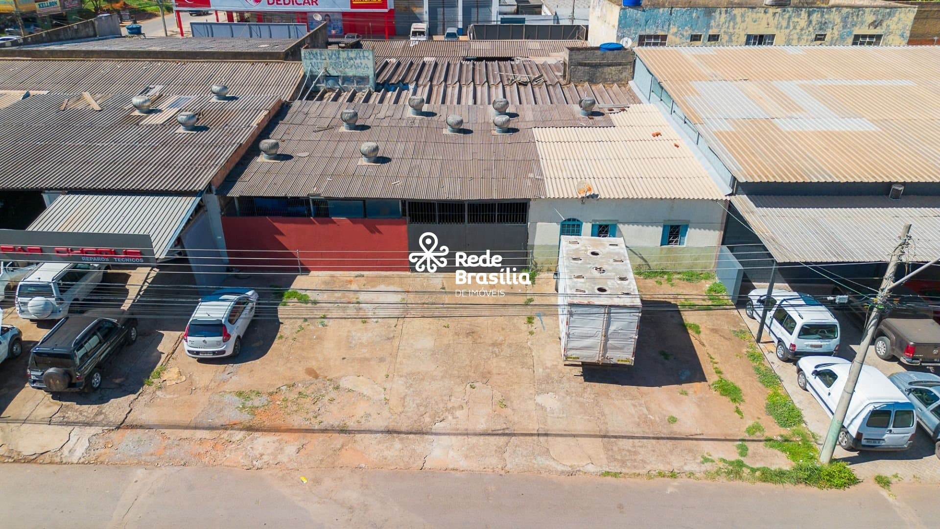 Imagem da propriedade UB563 1