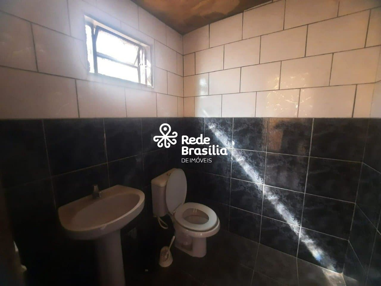 Imagem da propriedade UB1525 12