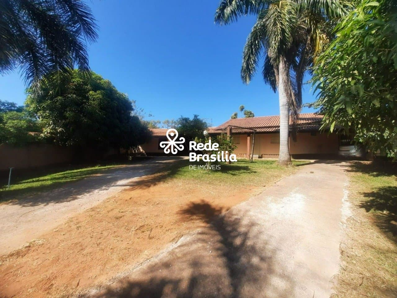 Imagem da propriedade UB1525 1