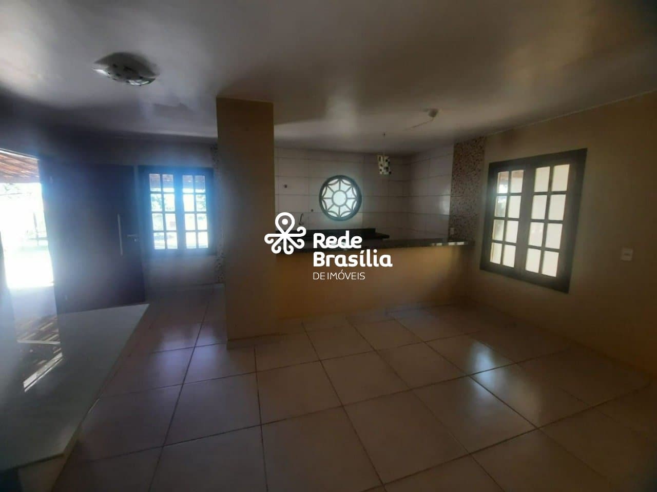 Imagem da propriedade UB1525 3