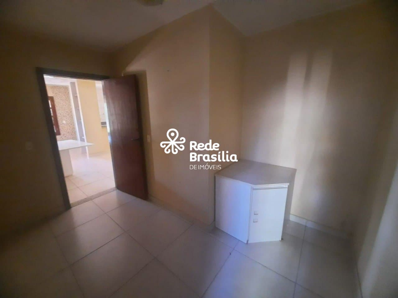 Imagem da propriedade UB1525 16