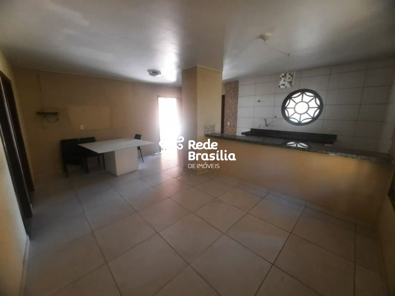 Imagem da propriedade UB1525 17