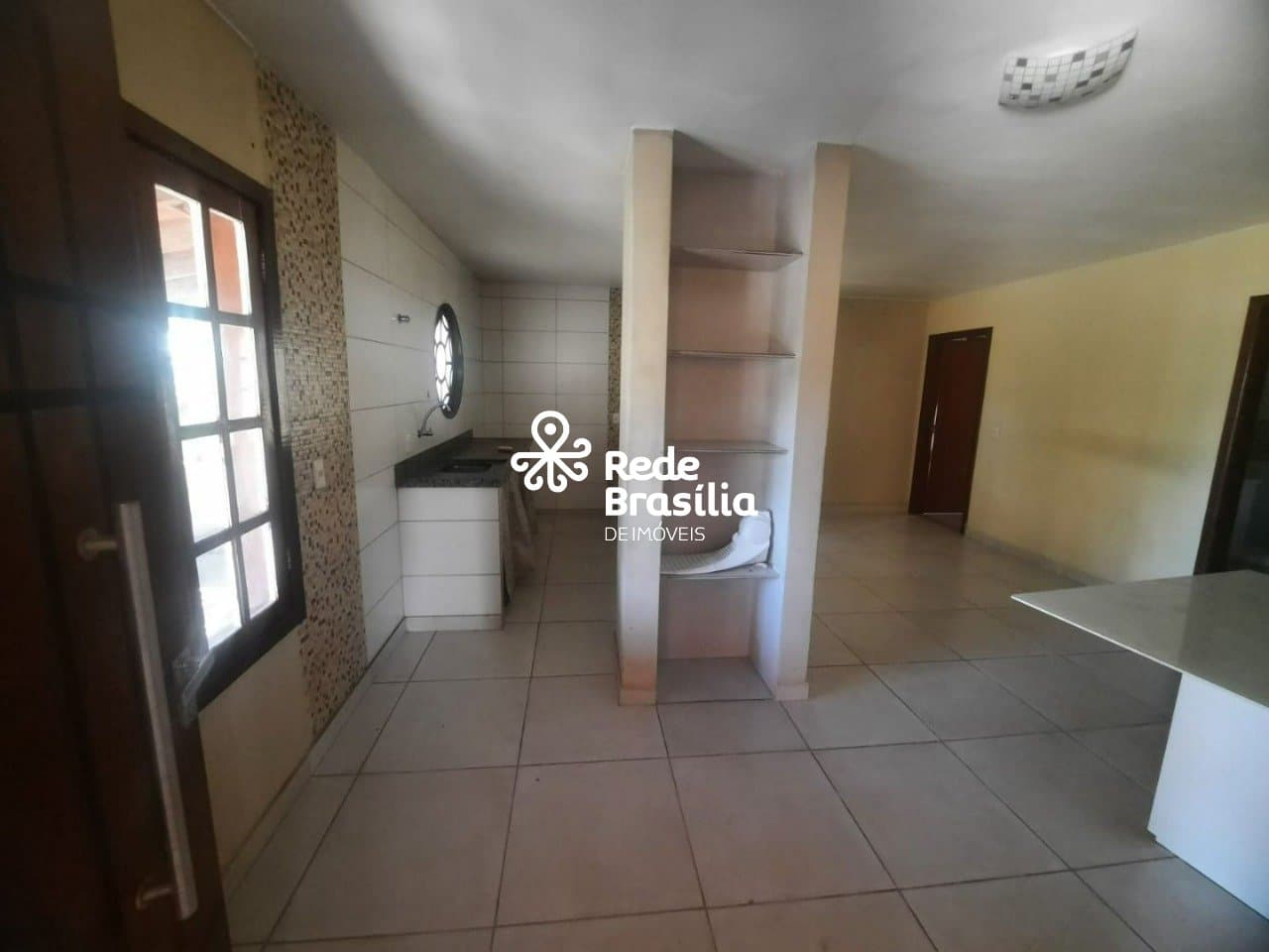Imagem da propriedade UB1525 27